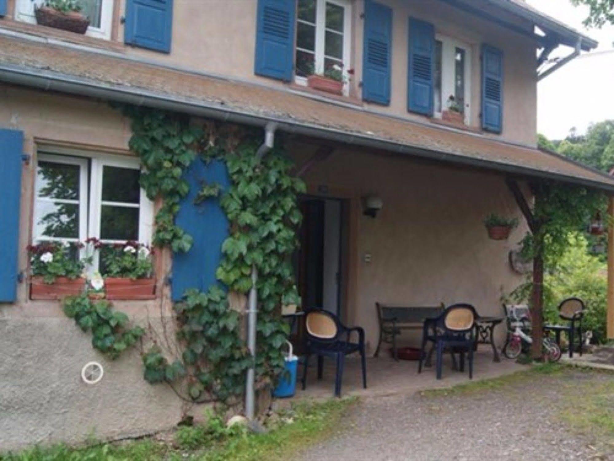 Casa de hóspedes D'hôtes L'instant